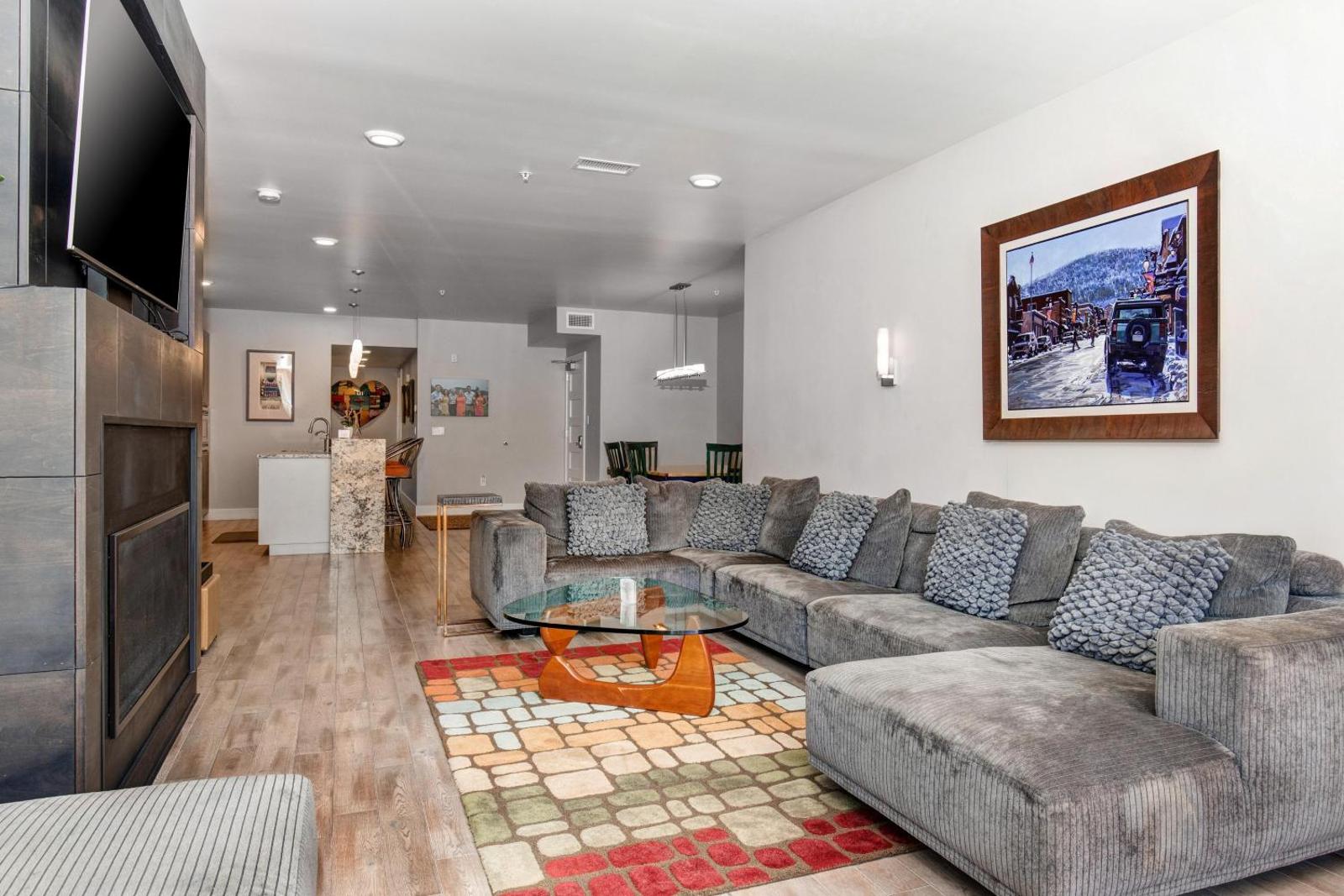 820 Park Ave #203 by Park City Lodging Main image 2